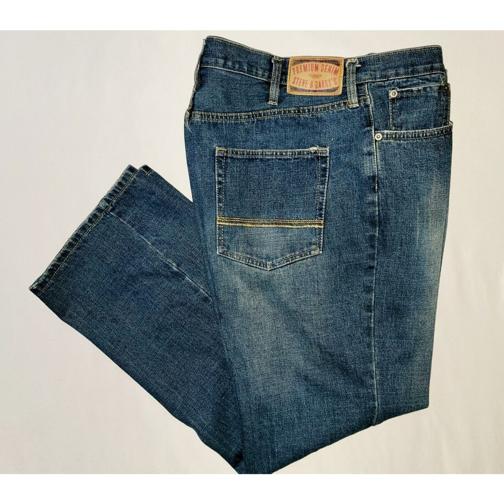 Steve and Barry  Men's Medium Wash Denim Button Fly Straight Leg Jeans 36Wx 41L